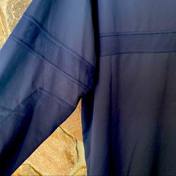 Mens new condition long sleeved athletic shirt - Picture 3 of 5